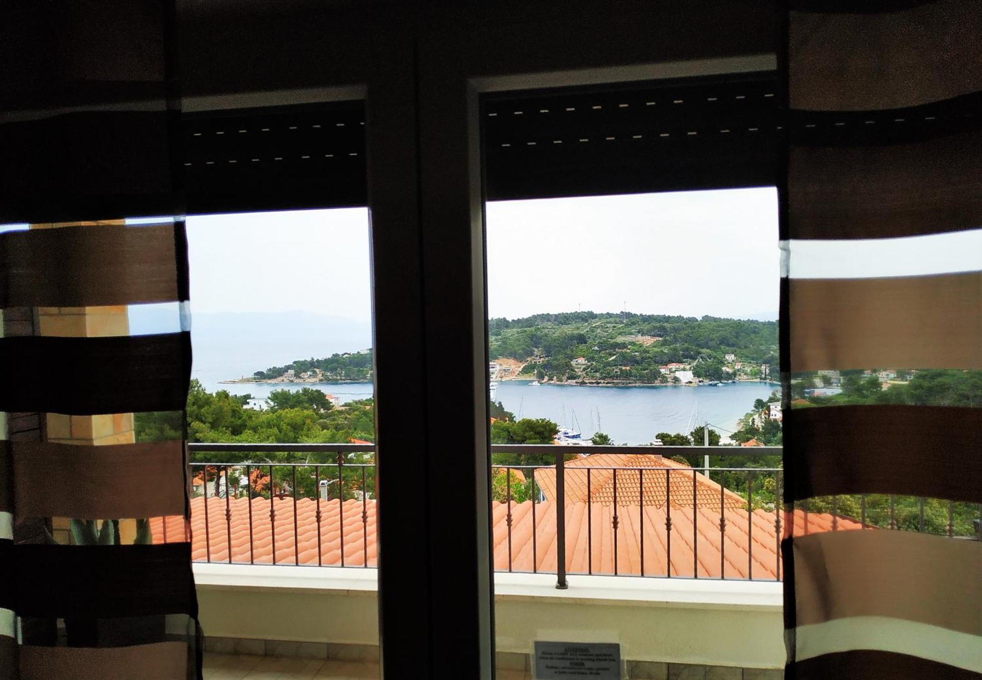 Apartments Kaic Rogač Rom bilde